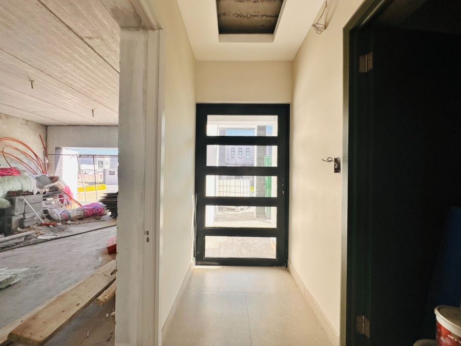 3 Bedroom Property for Sale in Sandown Western Cape